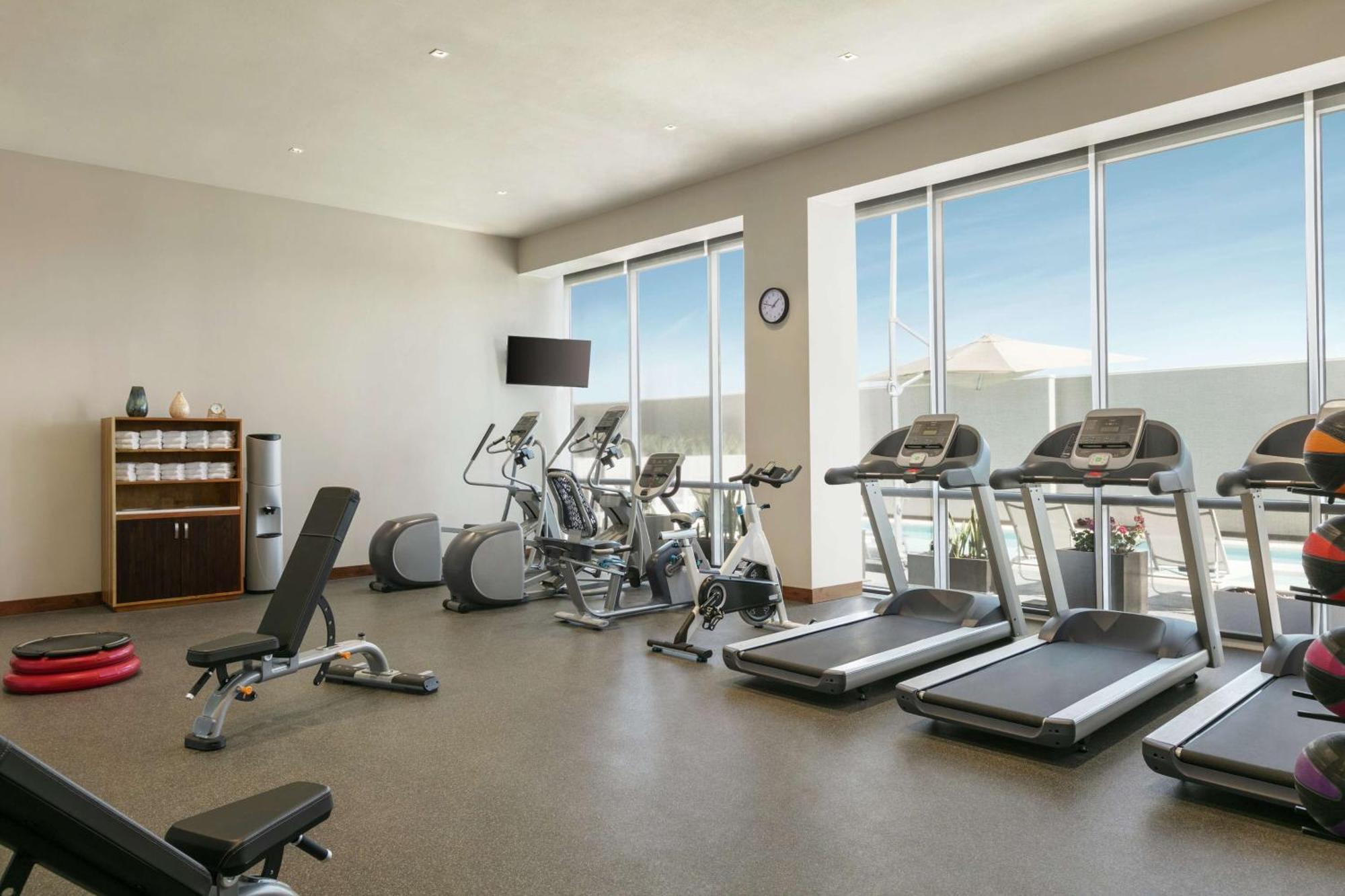 Homewood Suites By Hilton Monterrey Apodaca Εξωτερικό φωτογραφία